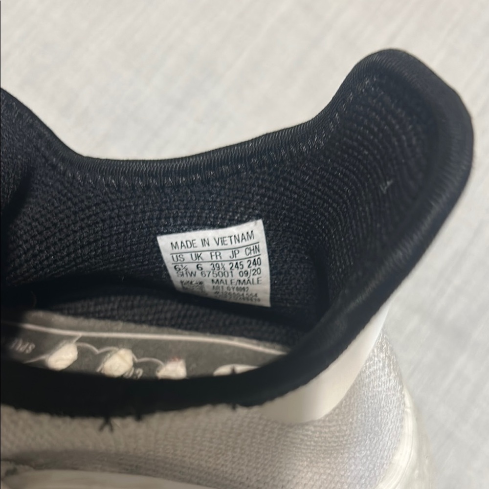Adidas Pharrell Williams White and Black Sneakers - Picture 6 of 7